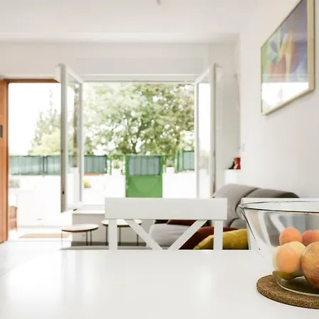 Retreat @ Town Center W/terrace * Split