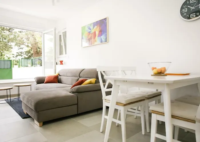 Lägenhet Retreat @ Town Center W/terrace