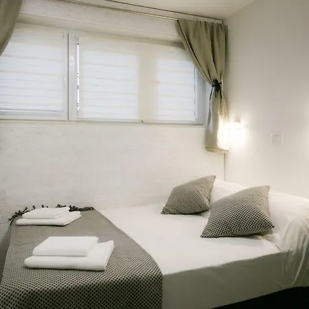 Lägenhet Retreat @ Town Center W/terrace *